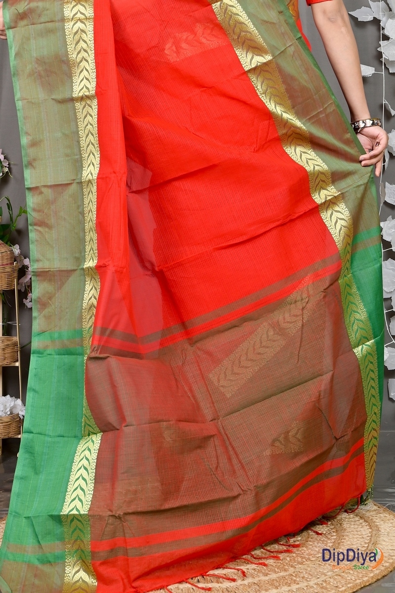 Red Pure Cotton Parvin Tant Saree (575)